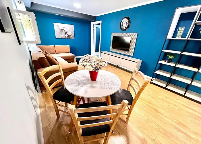 Genta Apartment \